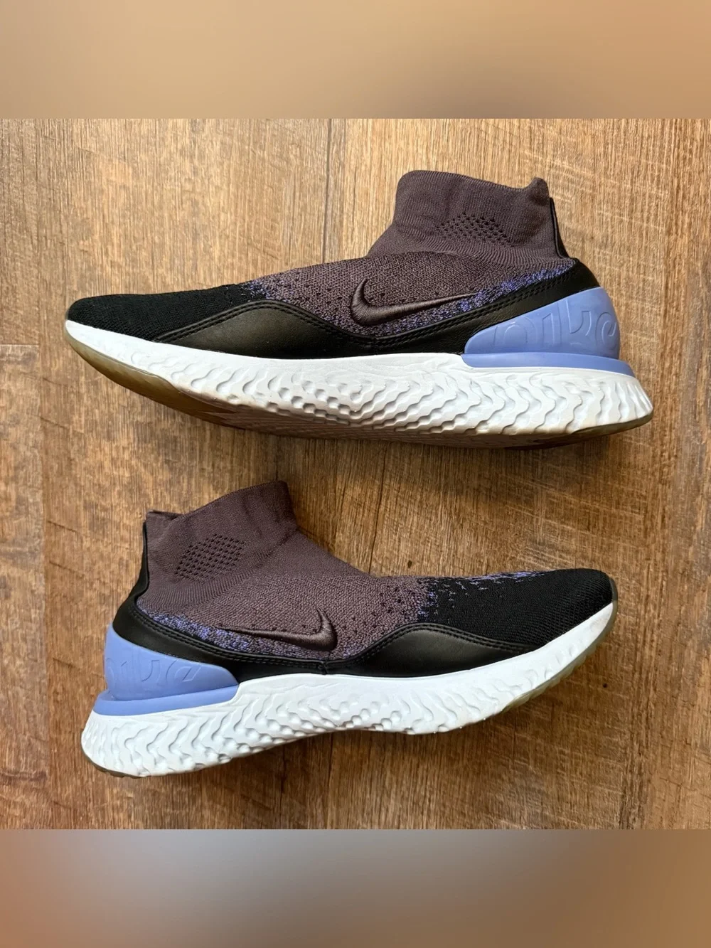 Nike Rise React Flyknit Thunder Grey